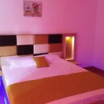 Paun Pensión 3*