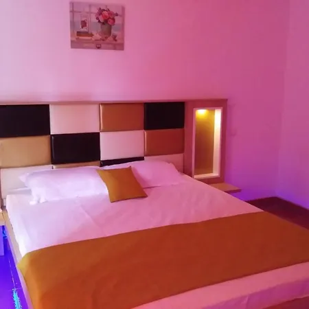 Paun Casa de hóspedes 3*